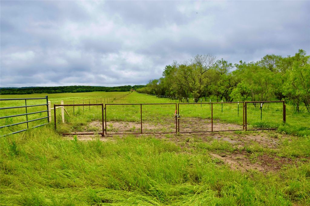 900 Calhoun Rd, Gordon, TX 76453 MLS 20609104 Trulia