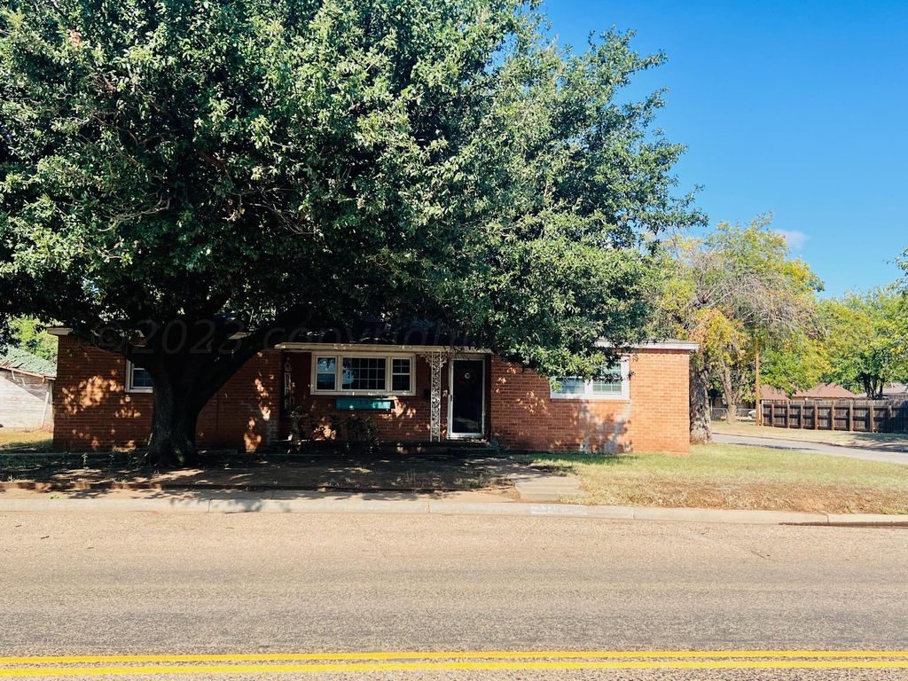 1300 Avenue I NW, Childress, TX 79201 MLS 237920 Trulia