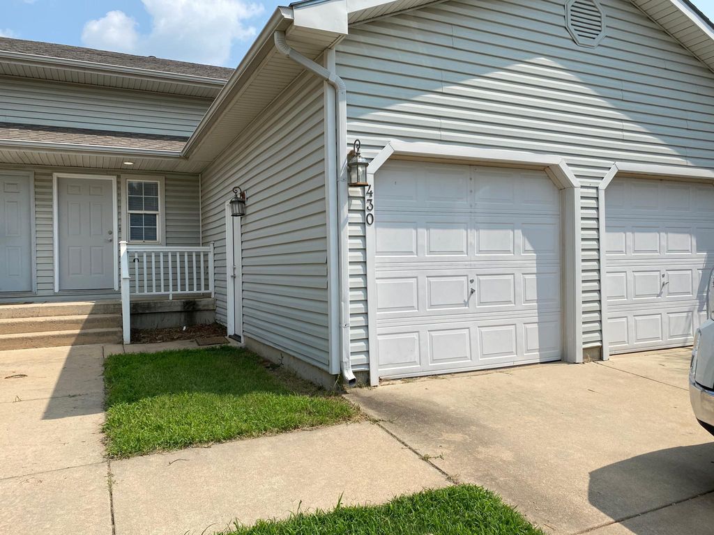 430 W Songbird St #430, Derby, KS 67037
