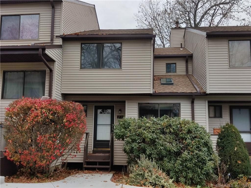 281 Cottonwood Rd #281, Newington, CT 06111