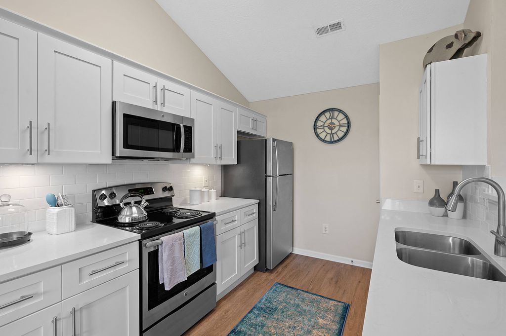 6800 Saint Andrews Cross #8336-B, Middletown, OH 45044 - See Est. Value