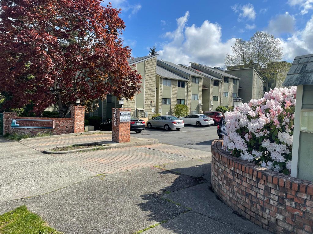 2020 Grant Ave S #B204, Renton, WA 98055