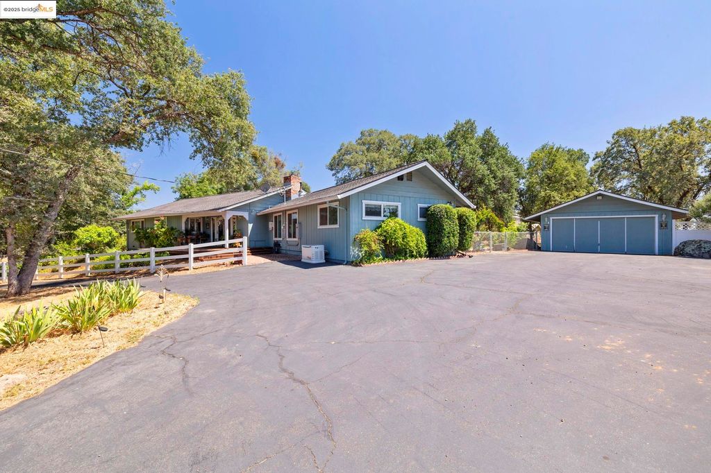 13520 Tres Casas Rd, Sonora, CA 95370 | MLS# 41101630 | Trulia