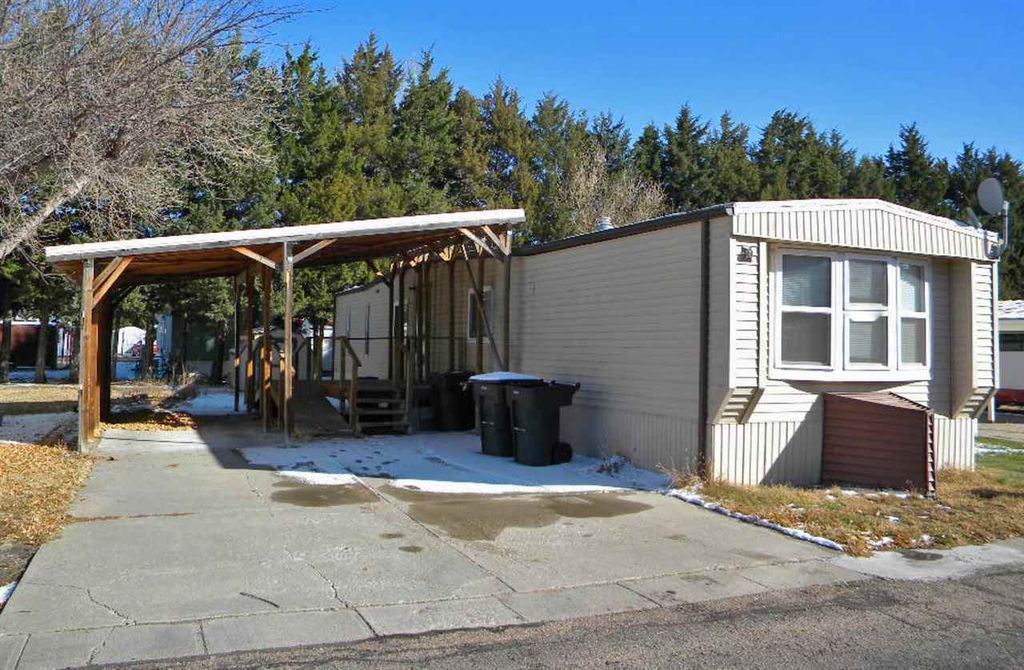 3301 W 2nd St 69, North Platte, NE 69101 2 Bed, 2 Bath