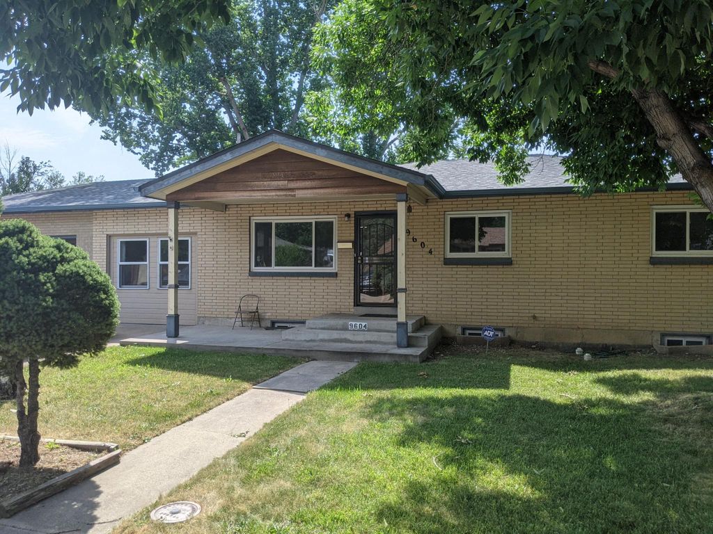 9604 W 62nd Pl, Arvada, CO 80004