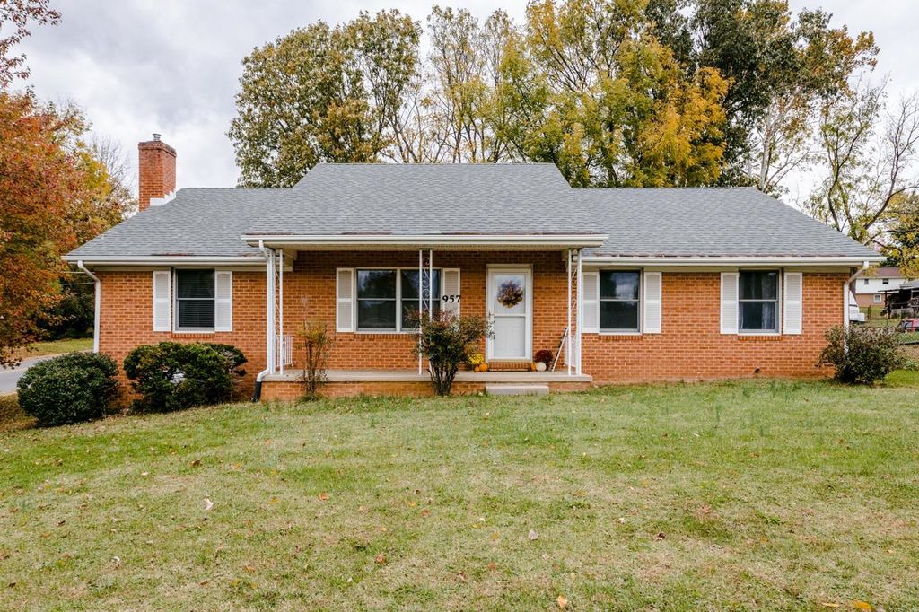 957 Rosser Ave, Waynesboro, VA 22980 Trulia
