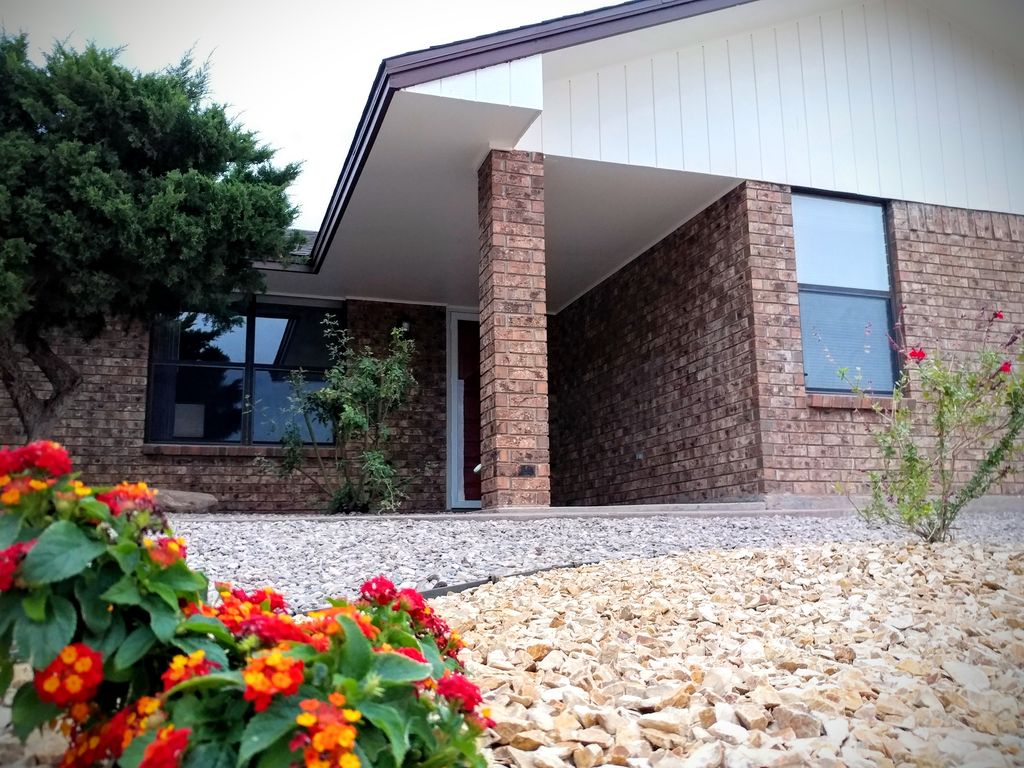 3028 El Dorado, Alamogordo, NM 88310