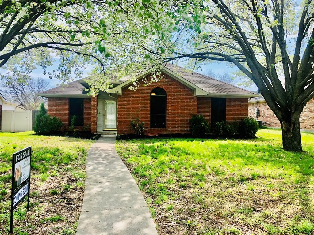 1300 Hall Rd, Seagoville, TX 75159 | Trulia