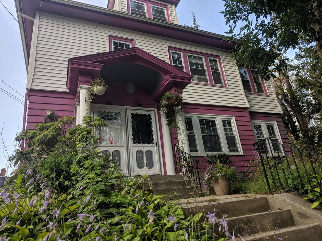 95 Woodbine St, Providence, RI 02906 Trulia