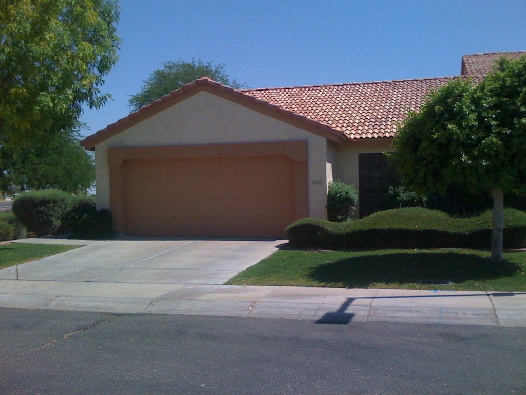 4287 E Cassia Way, Phoenix, AZ 85044