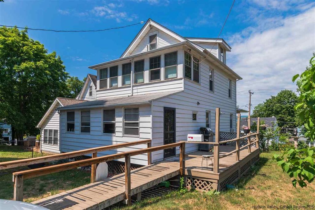 83 Innis Ave, Poughkeepsie, NY 12601 Trulia