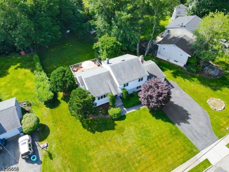 24 Sycamore Dr, Waldwick, NJ 07463 MLS 3908813 Trulia