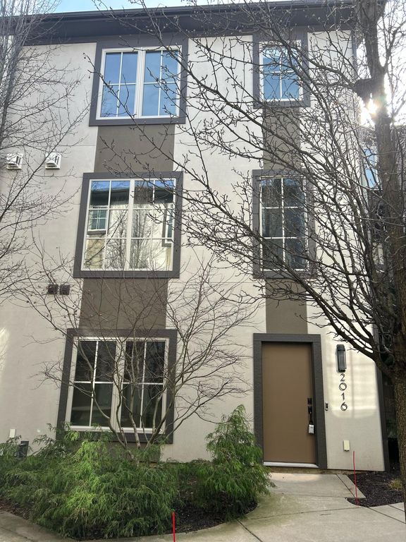 2016 Celadon Dr NE, Grand Rapids, MI 49525 Trulia