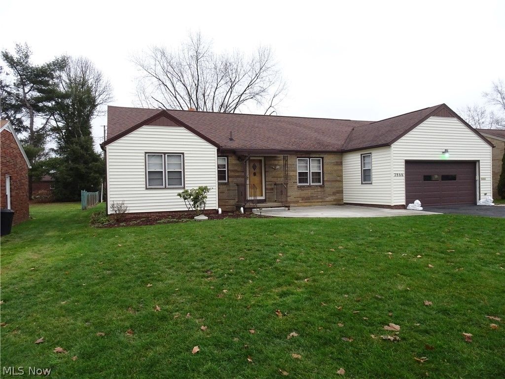 2866 Marlin Ave NW, Canton, OH 44708