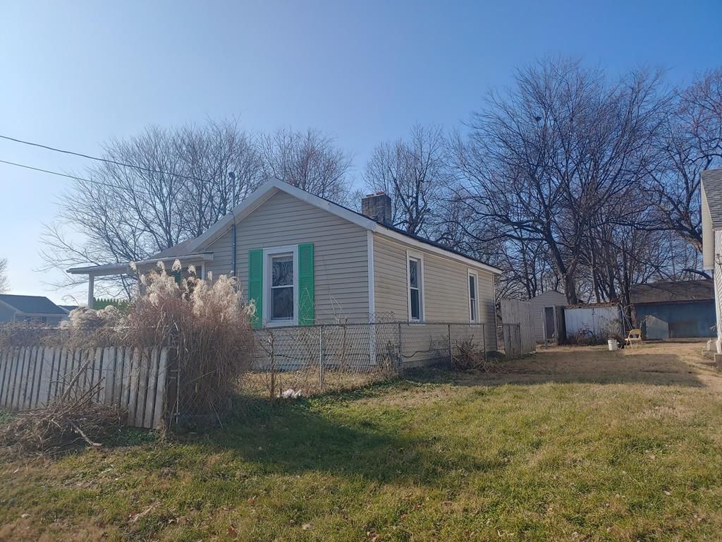 1408 Jackson St, Owensboro, KY 1 Bed, 1 Bath SingleFamily Home 4 Photos Trulia