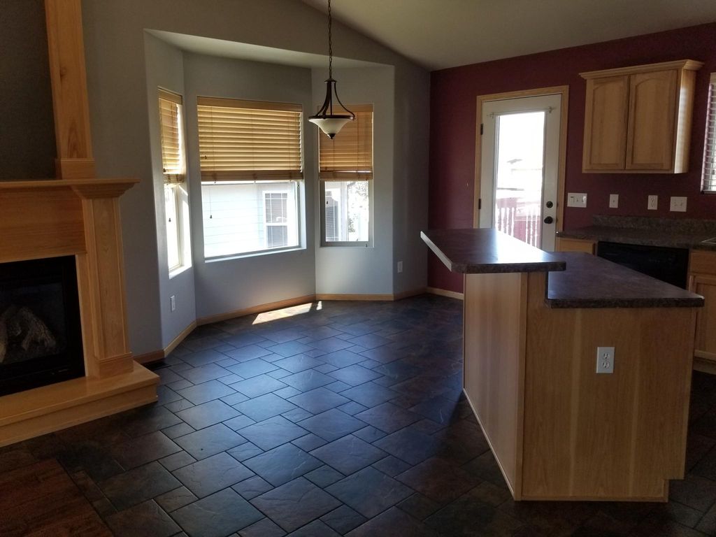 509 Santa Fe Dr, Laurel, MT 59044
