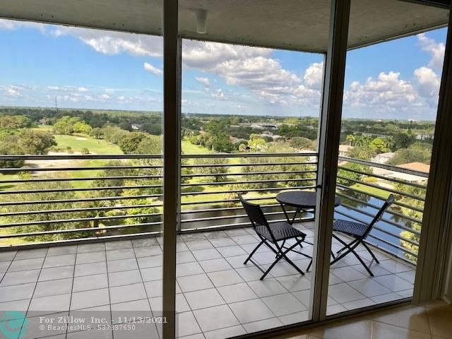 3499 Oaks Way #1003, Pompano Beach, FL 33069