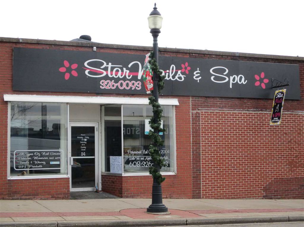 114 W Blackhawk Ave, Prairie Du Chien, WI 53821 Trulia