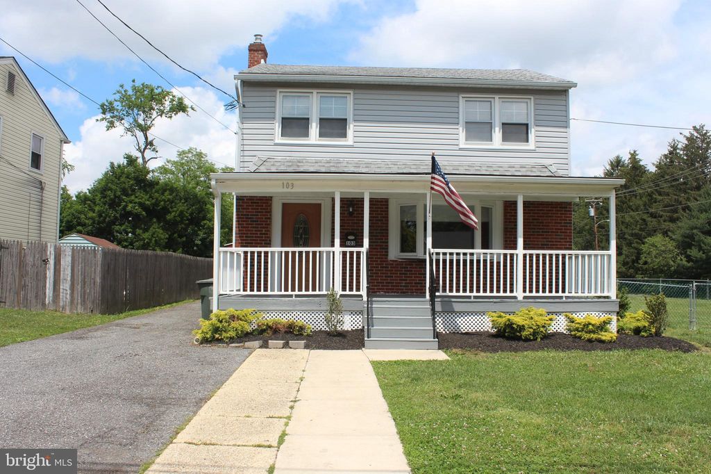 103 Deptford Rd, Glassboro, NJ 08028
