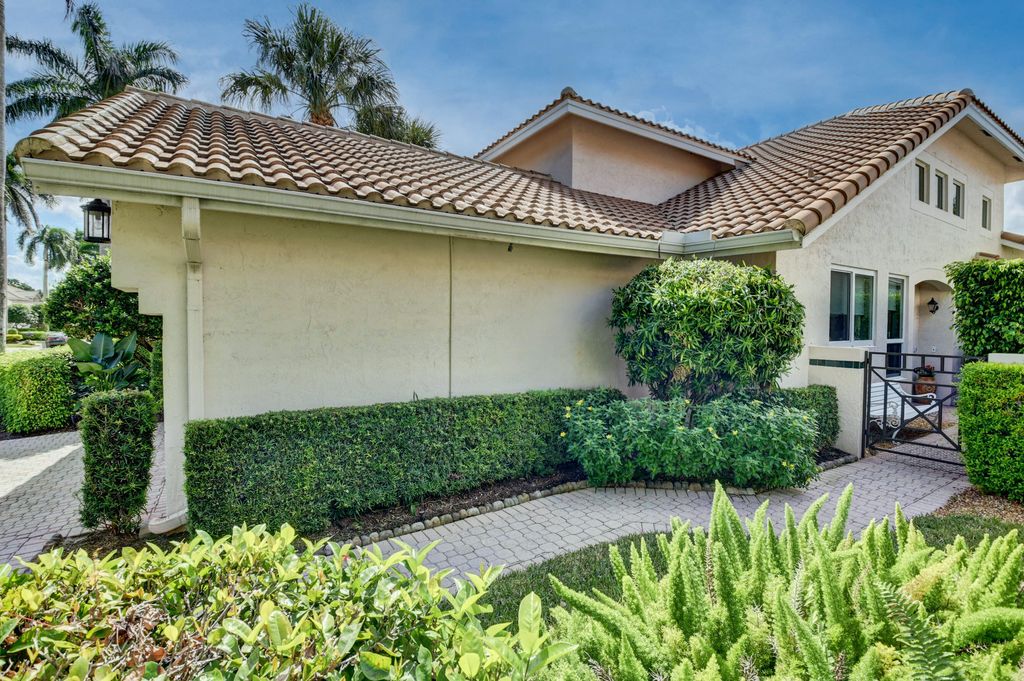 2273 NW 62nd Dr, Boca Raton, FL 33496