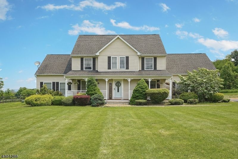 100 Garrison Rd, Phillipsburg, NJ 4 Bed, 3 Bath SingleFamily Home