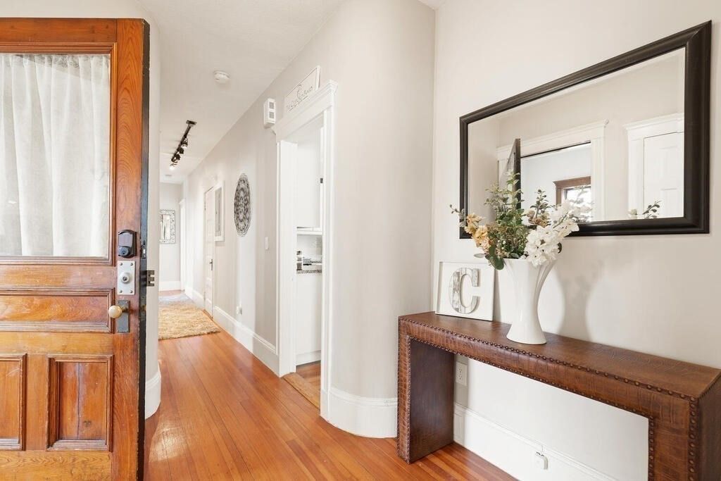 30 Rosemont St #3, Dorchester, MA 02122