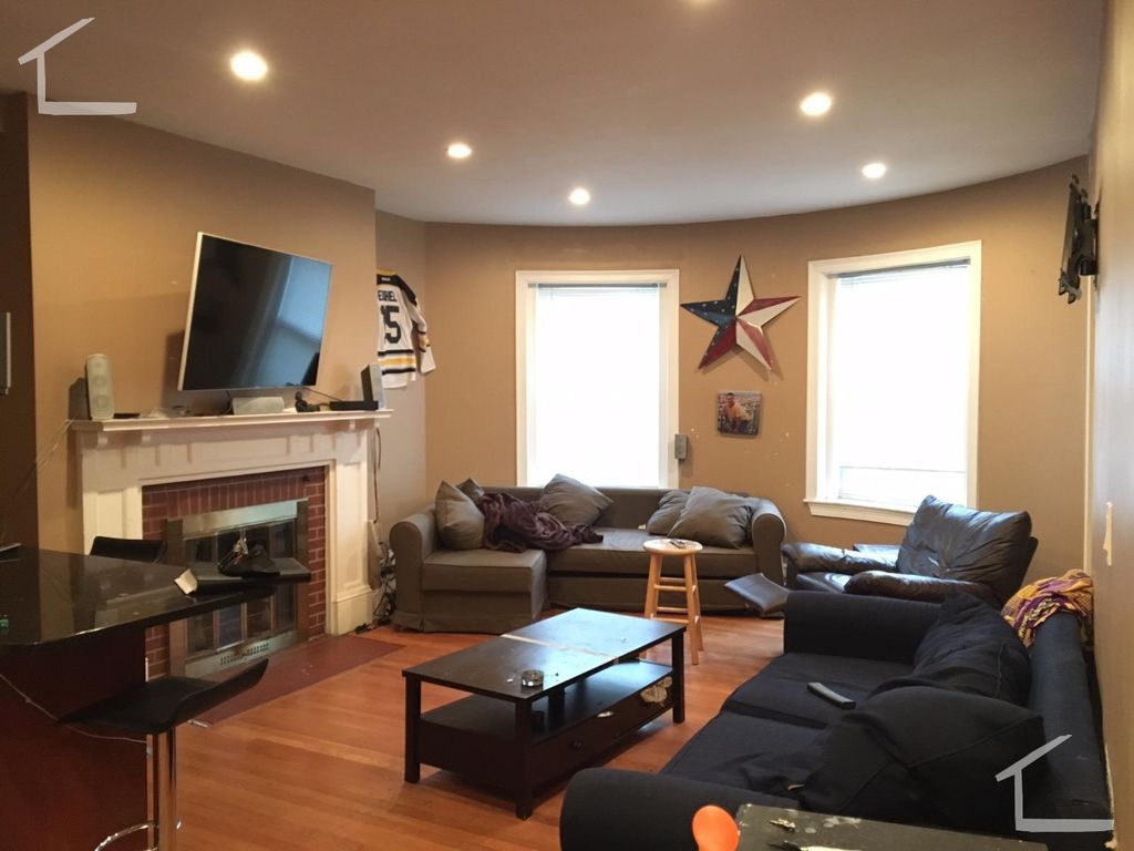 15 Saint Lukes Rd #2, Allston, MA 02134