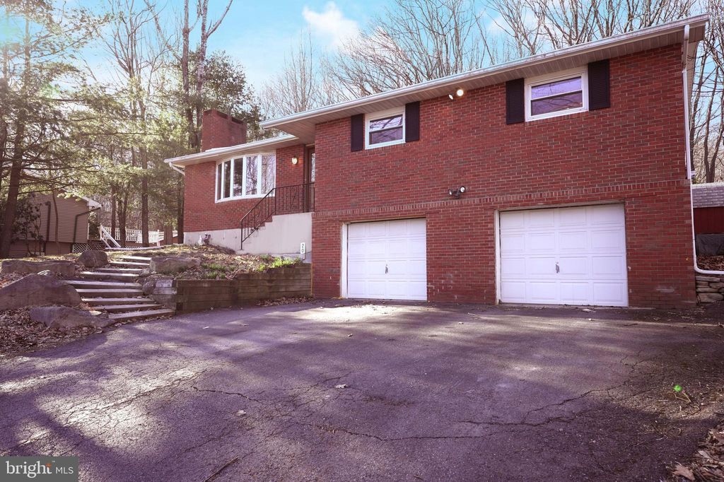 20 Holly Forest Rd, Mount Pocono, PA 18344 Trulia