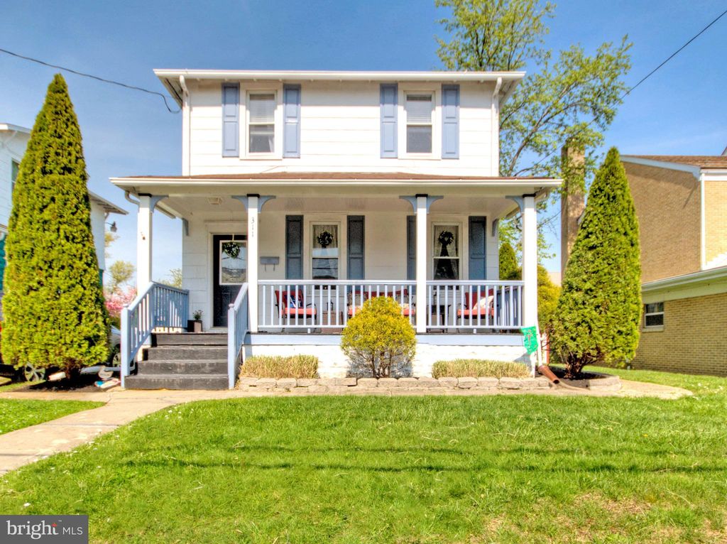 311 Newton Ave, Oaklyn, NJ 08107 4 Bed, 2 Bath SingleFamily Home