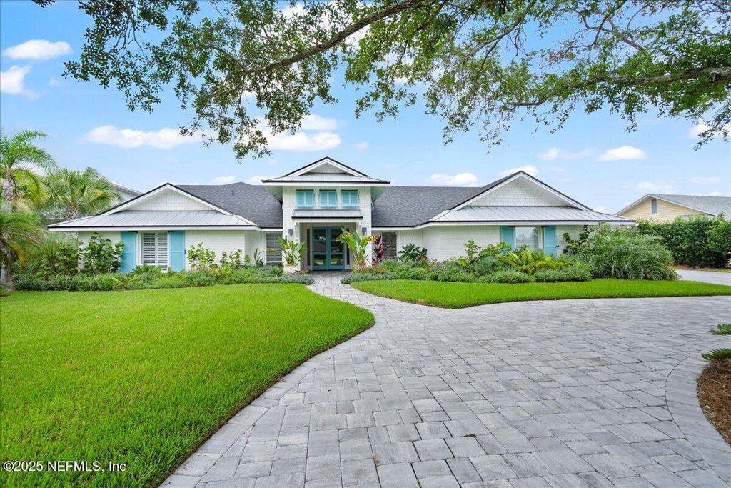 548 LAKE Road, Ponte Vedra Beach, FL 32082