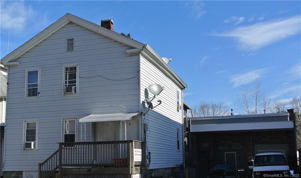 59 Minerva St, Derby, CT 06418