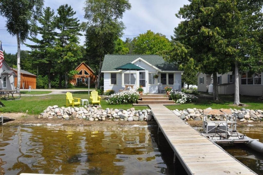6980 Paradise Trl, Carp Lake, MI 49718 Trulia