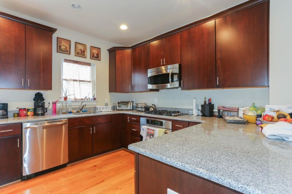 5707 Lustine St, Hyattsville, MD 20781