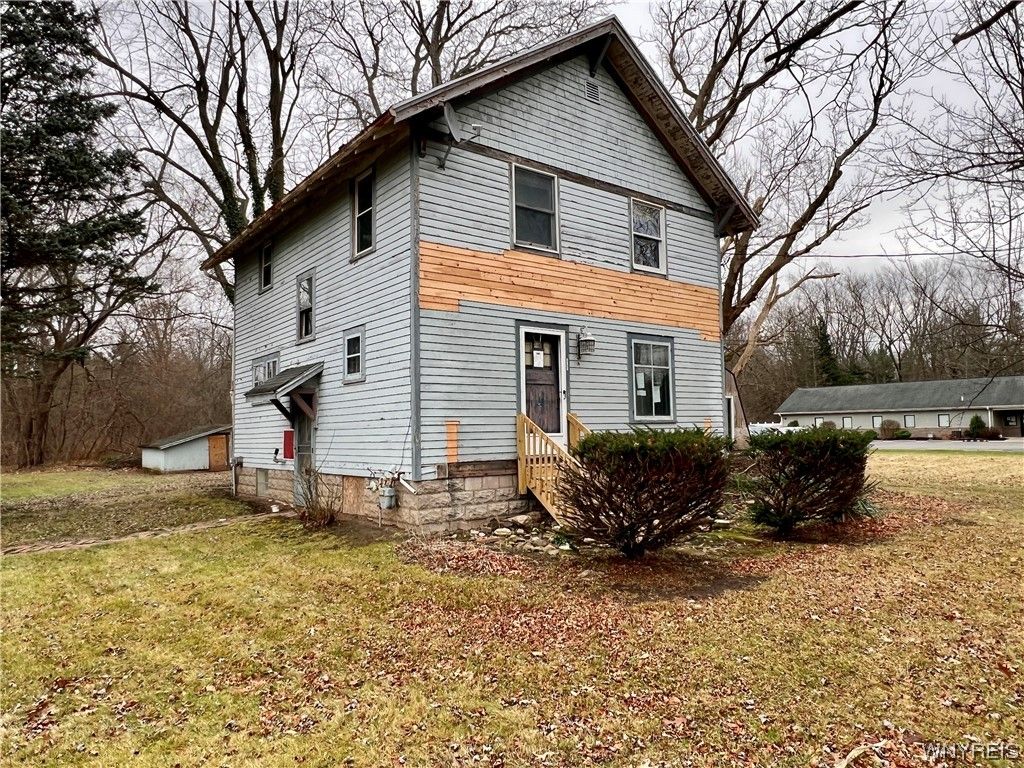 3797 Lockport Olcott Rd, Lockport, NY 14094 See Est. Value, Schools