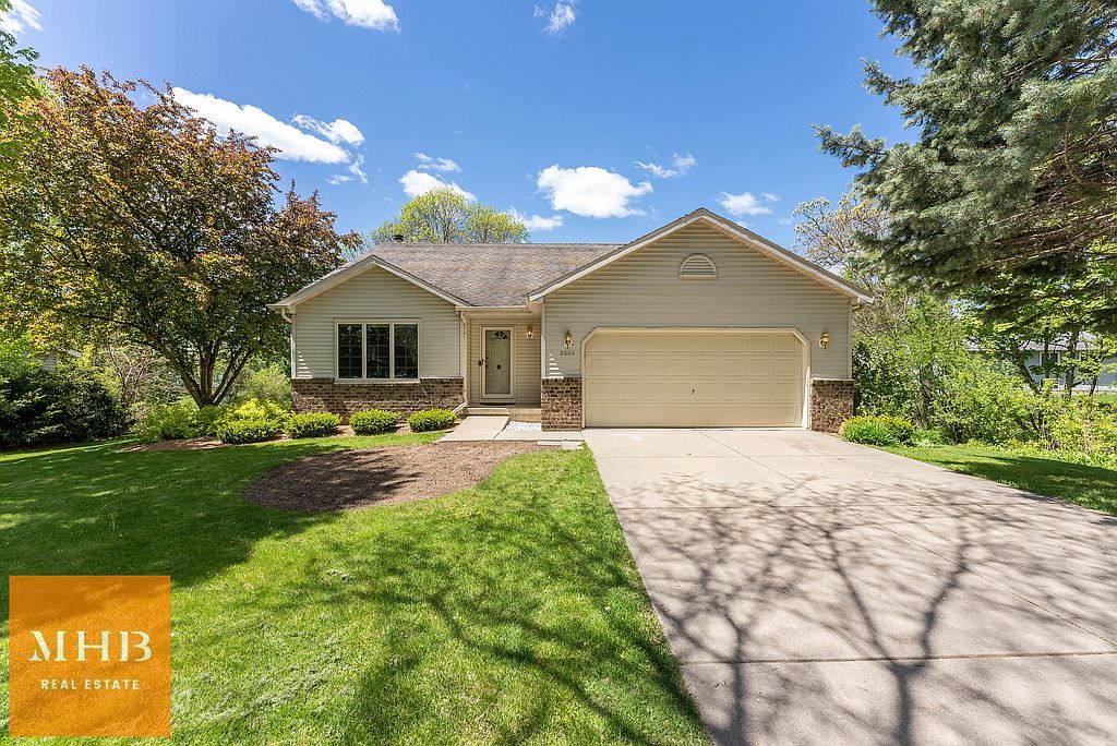 2006 S  Thompson Dr, Madison, WI 53716