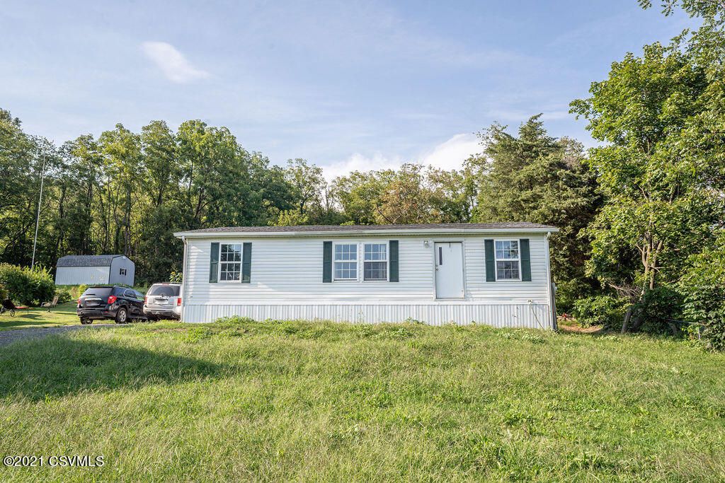 3429 Snydertown Rd, Sunbury, PA 17801