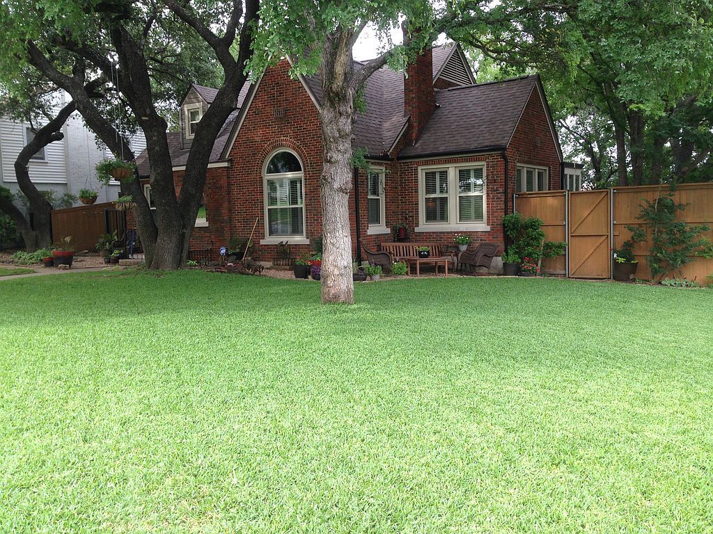 3041 Alton Rd, Fort Worth, TX 76109