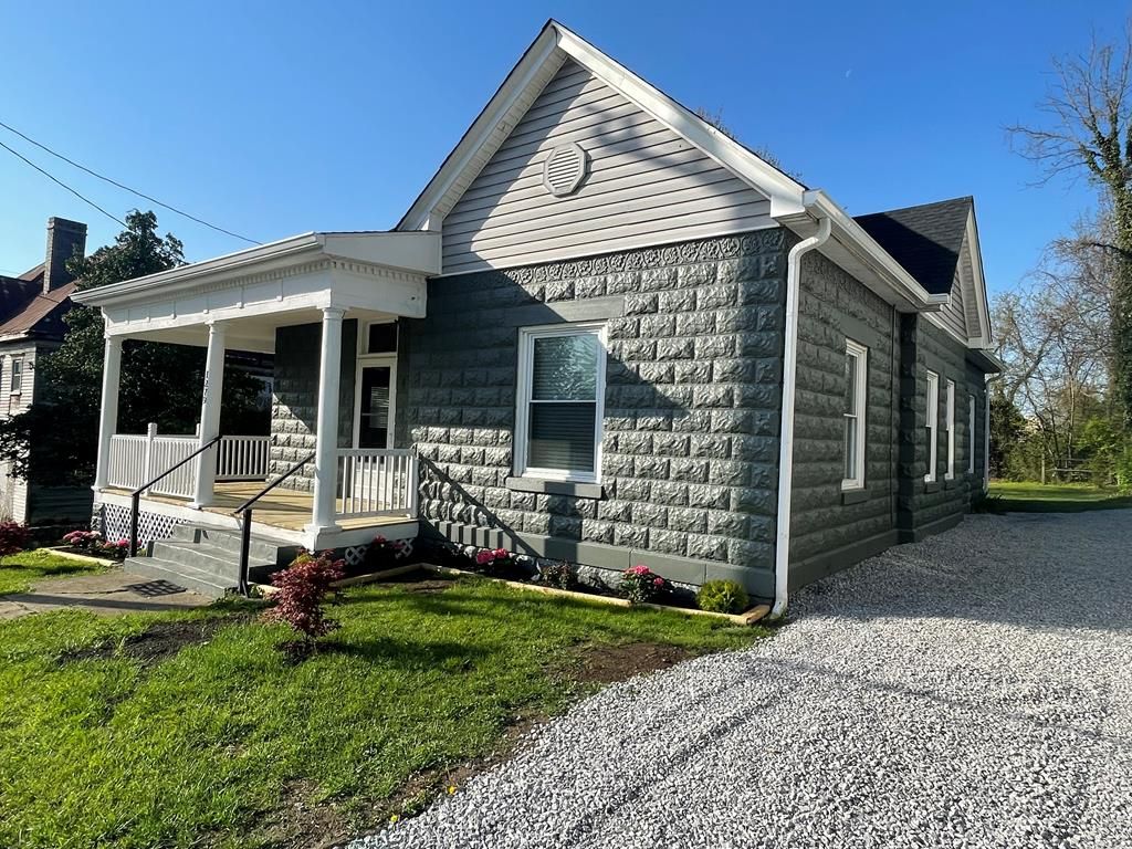 1279 W Mary St, Bristol, VA 24201 Trulia