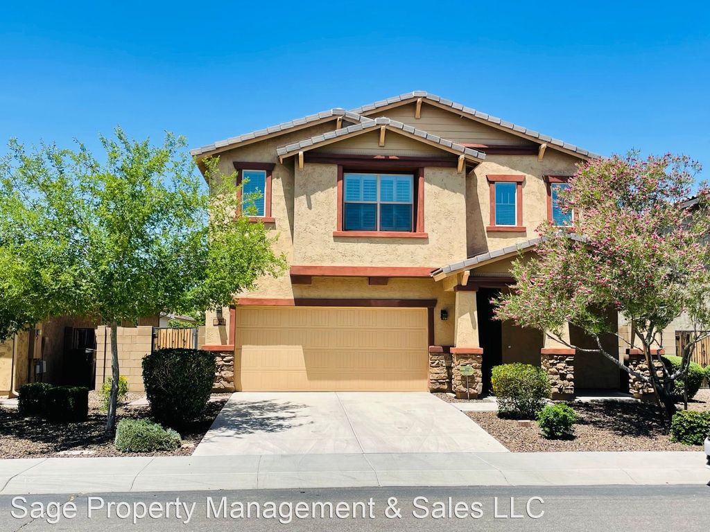 134 E Chelsea Ln, Gilbert, AZ 85295