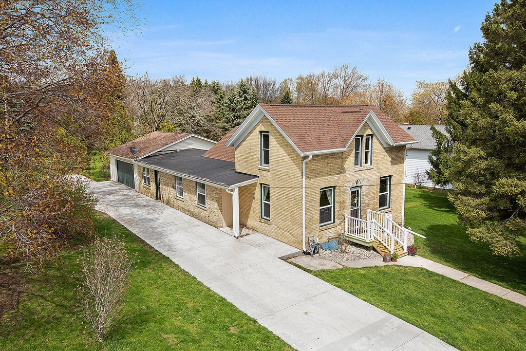 714 Summit St, Plymouth, WI 53073 Trulia