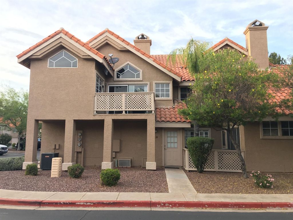 1633 E Lakeside Dr #51, Gilbert, AZ 85234