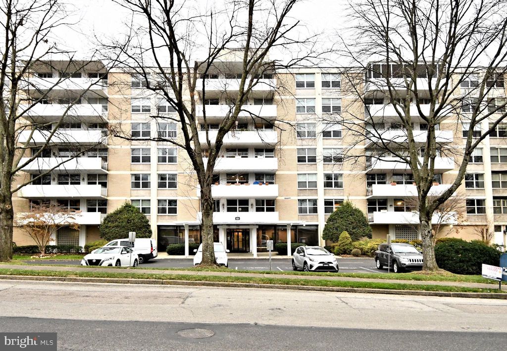 7301 Coventry Ave  #302, Elkins Park, PA 19027