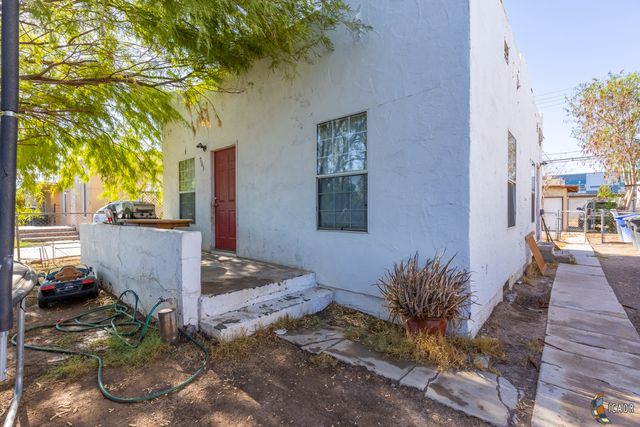 765 El Centro Ave, El Centro, CA 92243