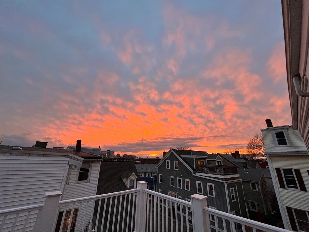 18 Wall St #2, Charlestown, MA 02129