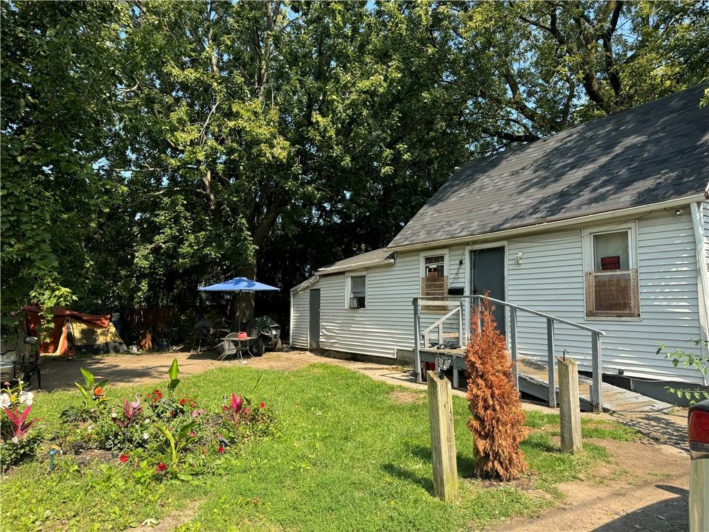 8 Weigel Aly 70, Rochester, NY 14621 MLS R1567495 Trulia