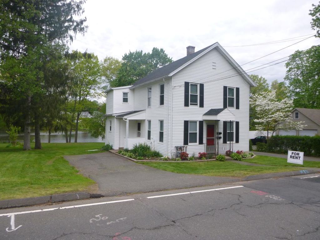 68 Percival Ave, Berlin, CT 06037