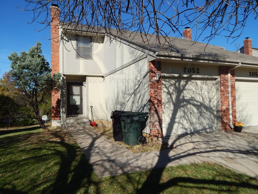 2052 SW 36th St, Topeka, KS 66611 Trulia