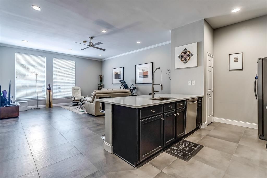 2305 Worthington St #112, Dallas, TX 75204