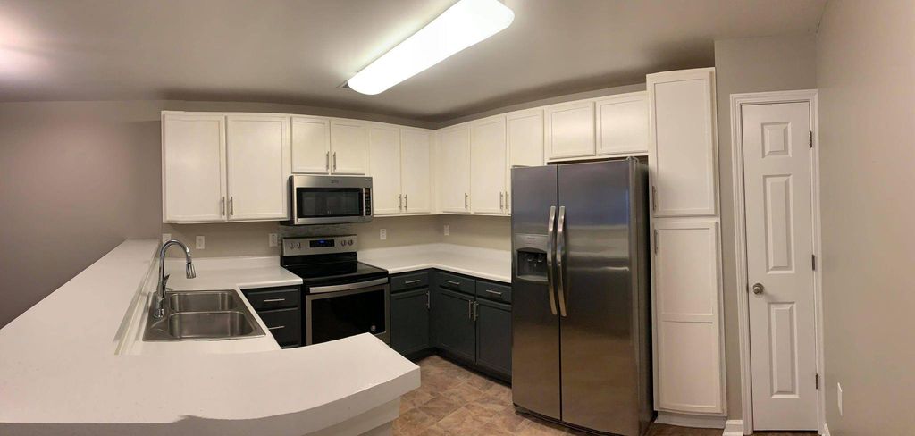 3429 N Church St #103, Greensboro, NC 27405