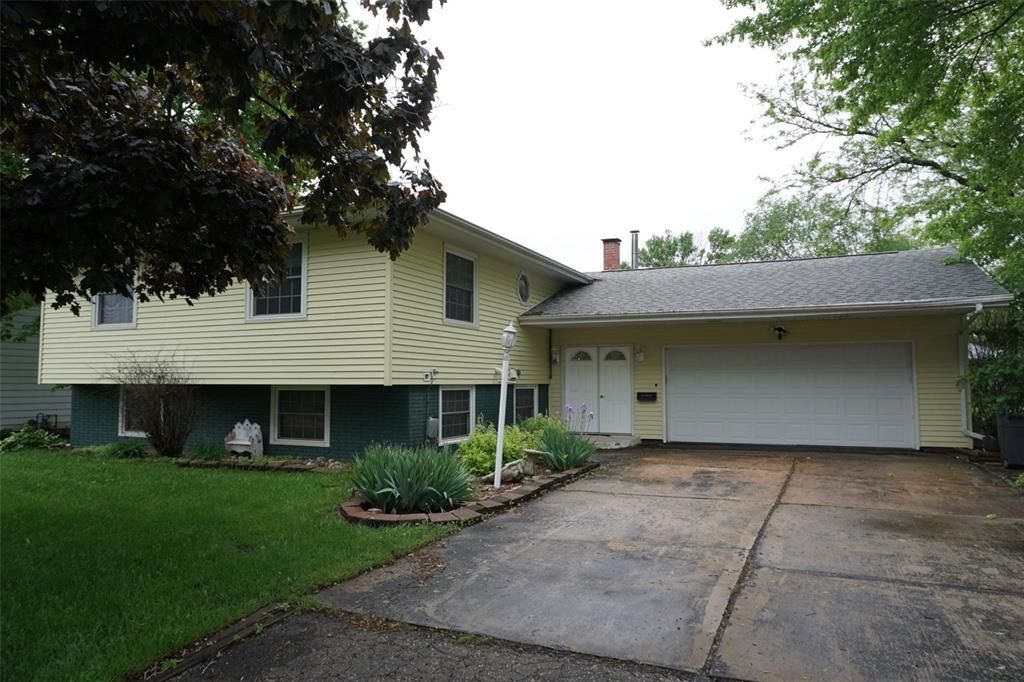 306 Maple St, Olin, IA 52320 Trulia